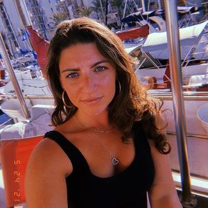Meet your Posher, Nicole